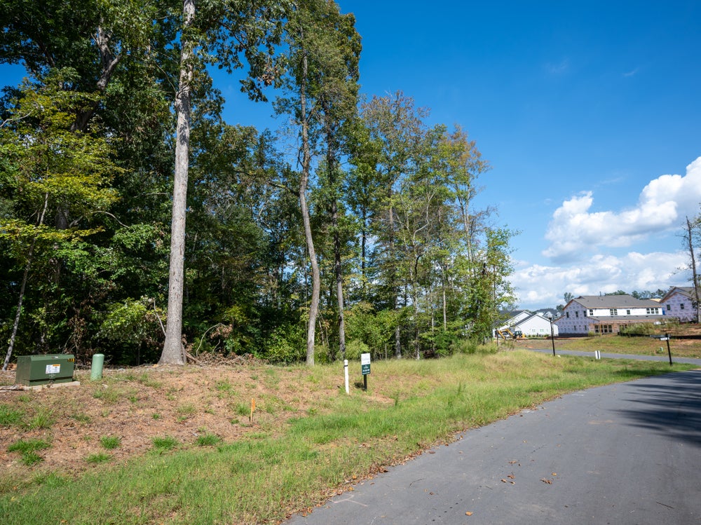 McLean - South Shore Lot 349. 0.732 Lot for Sale in Belmont, NC