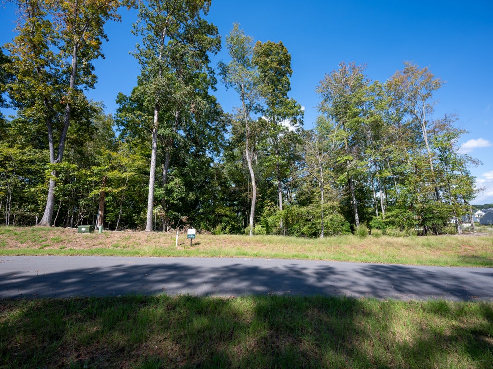 McLean - South Shore Lot 349. Belmont, NC Land for Sale