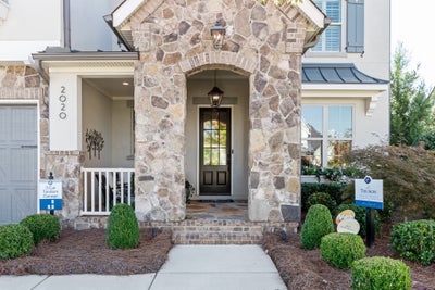 8328 Victoria Lake Drive, Waxhaw, NC