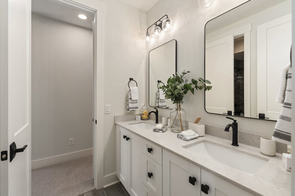 Bedroom 3/4 Shared Bath Sample. Huntersville, NC New Home
