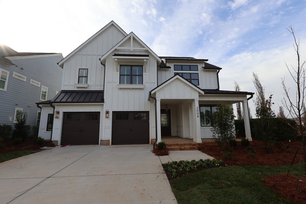 Newport II - Modern Farmhouse. 5br New Home in Fort Mill, SC