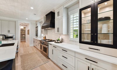 Kitchen with Wolf oven. 4br New Home in Huntersville, NC