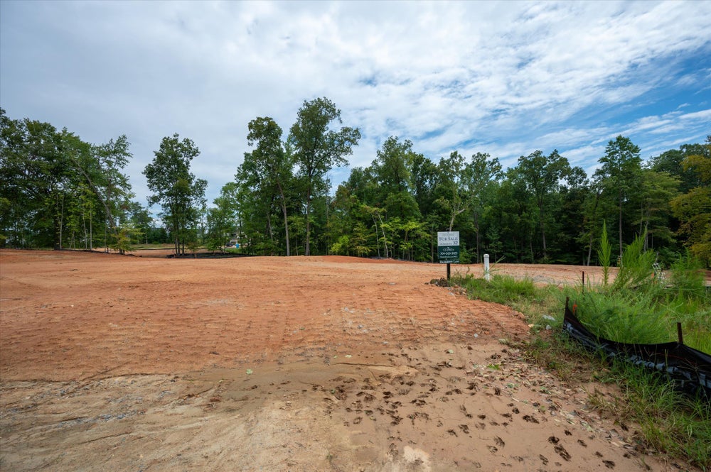 South Shore Lot 32. Clover, SC 0.962 Lot for Sale